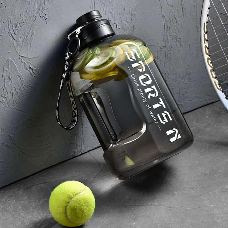 2.7/1.7L Insulated Water Bottles with Straw