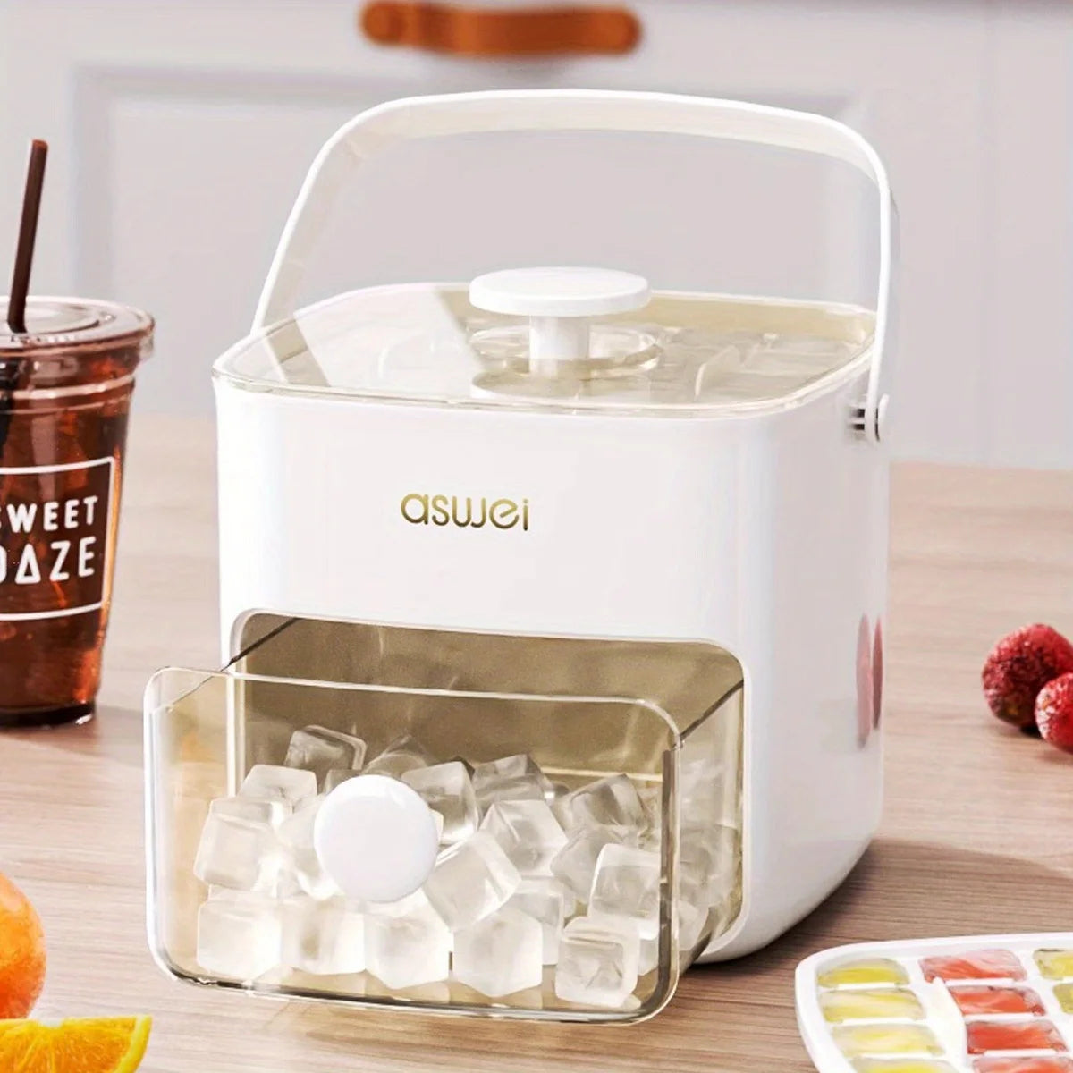 Ice Cube Maker with Easy-Press Lid