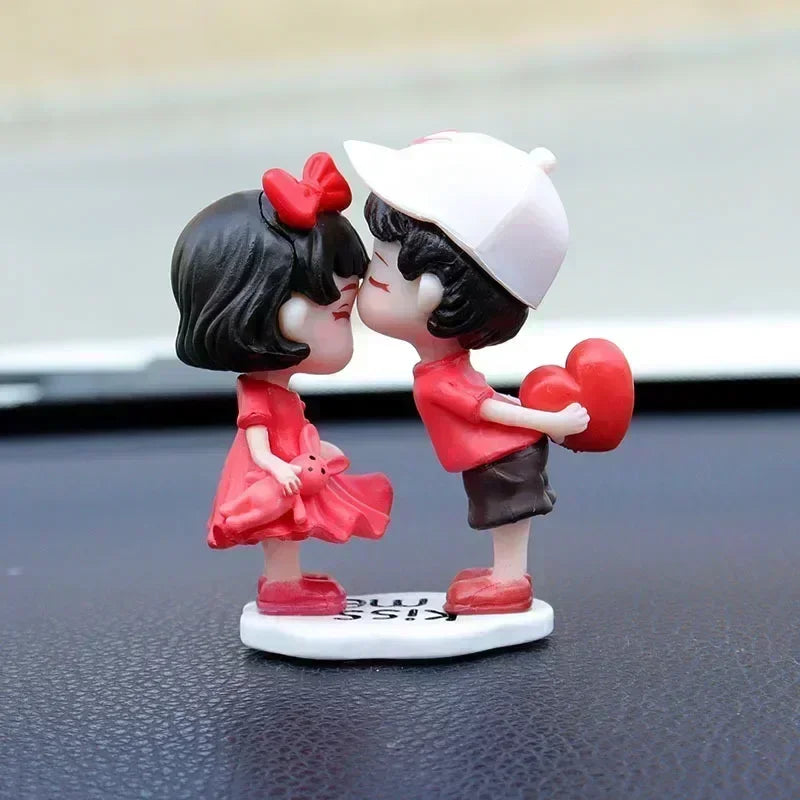 Cartoon Resin Couples Figurine Cute Lovers Balloon Ornament for Car Dashboard;Office Desktop;Home Decor