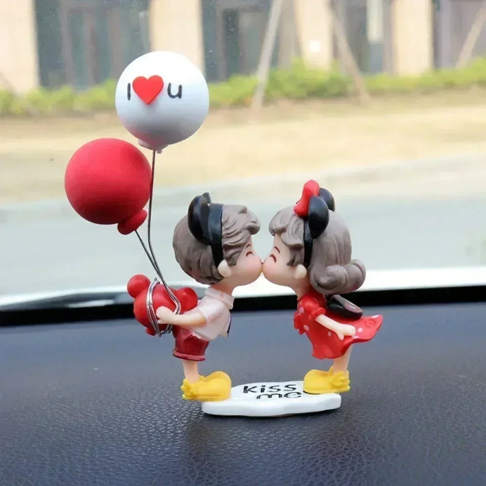 Cartoon Resin Couples Figurine Cute Lovers Balloon Ornament for Car Dashboard;Office Desktop;Home Decor