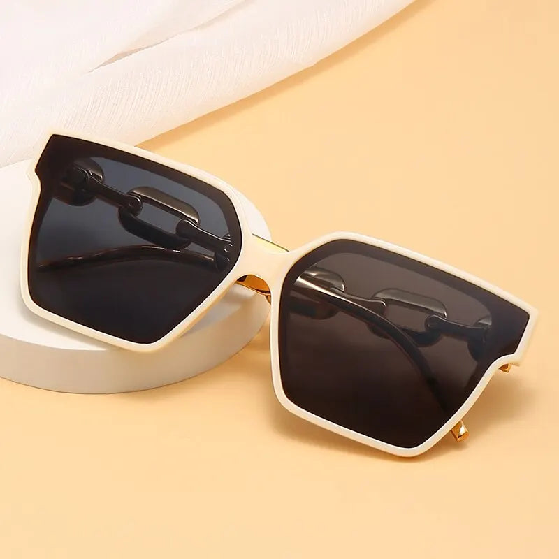 Retro Style Women Sunglasses