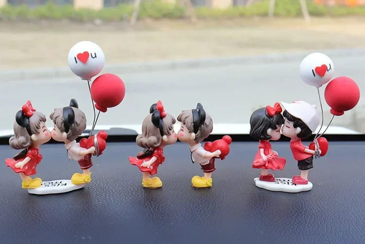 Cartoon Resin Couples Figurine Cute Lovers Balloon Ornament for Car Dashboard;Office Desktop;Home Decor