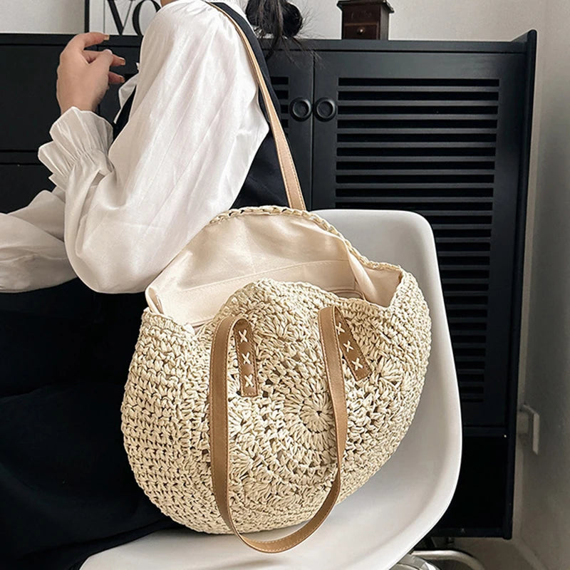 Large Capacity Straw Woven Shoulder Bag